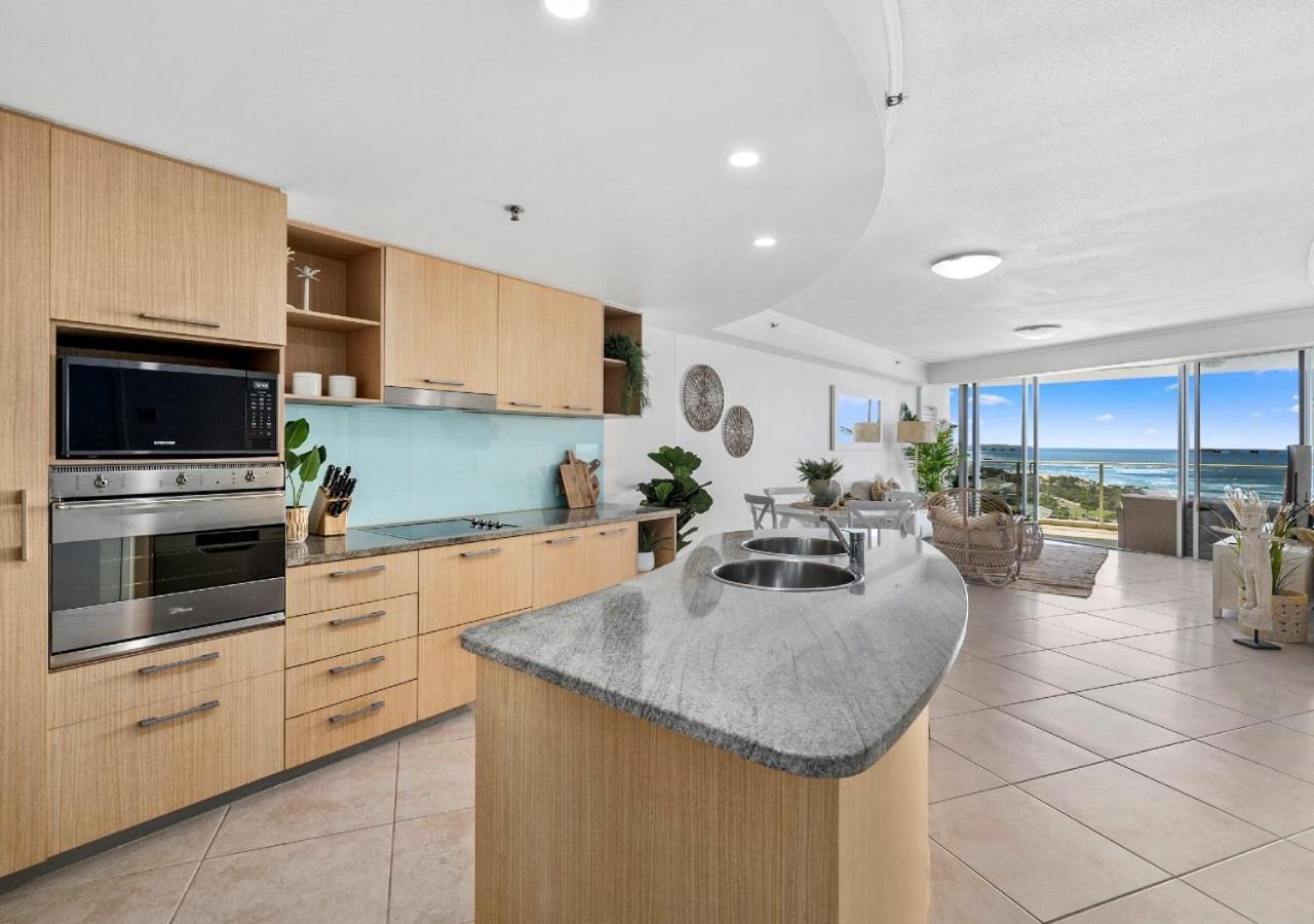Sensational Ocean View 2 Bedroom Apartment Maroochydore Luaran gambar